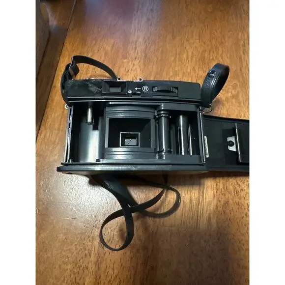 Bentley WX-3 Compact Camera Bentley Optical Lens 50mm 1.6f Series Lens 35mm - Picture 6 of 7